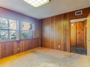 6539 Ventura Canyon Avenue, Van Nuys (los Angeles) CA 91401