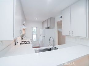 7050 Shoup Avenue 175, Canoga Park (los Angeles) CA 91303