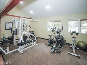 7050 Shoup Avenue 175, Canoga Park (los Angeles) CA 91303