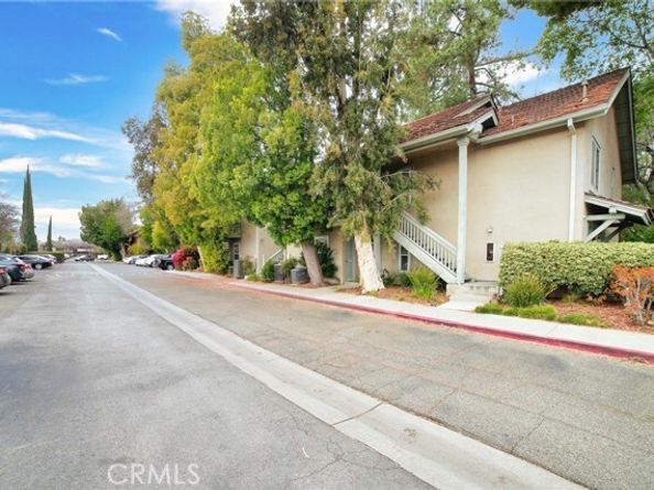 7050 Shoup Avenue 175, Canoga Park (los Angeles) CA 91303