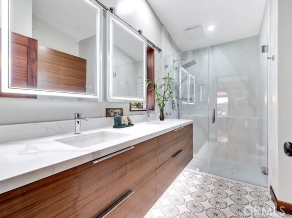 171 Comanche, Topanga (los Angeles) CA 90290