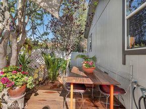 171 Comanche, Topanga (los Angeles) CA 90290