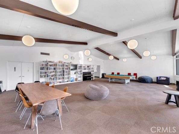 171 Comanche, Topanga (los Angeles) CA 90290