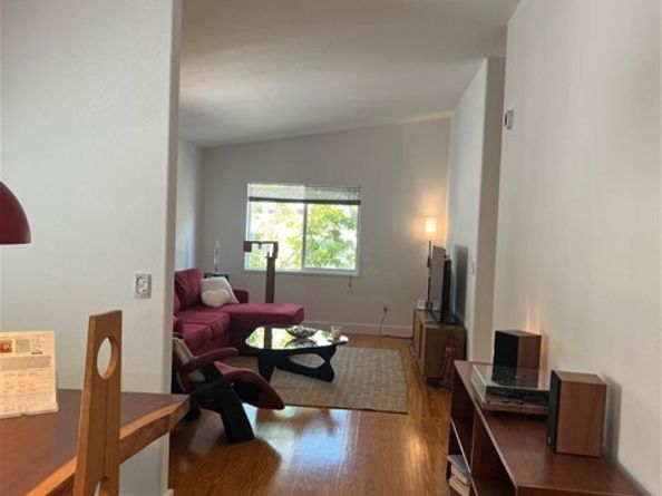 171 Comanche, Topanga (los Angeles) CA 90290