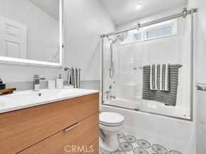 171 Comanche, Topanga (los Angeles) CA 90290