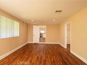 22532 Saticoy, West Hills (los Angeles) CA 91307