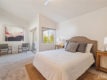 15735 Nordhoff