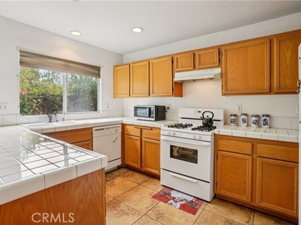 25524 Bayside Pl, Harbor City (los Angeles) CA 90710