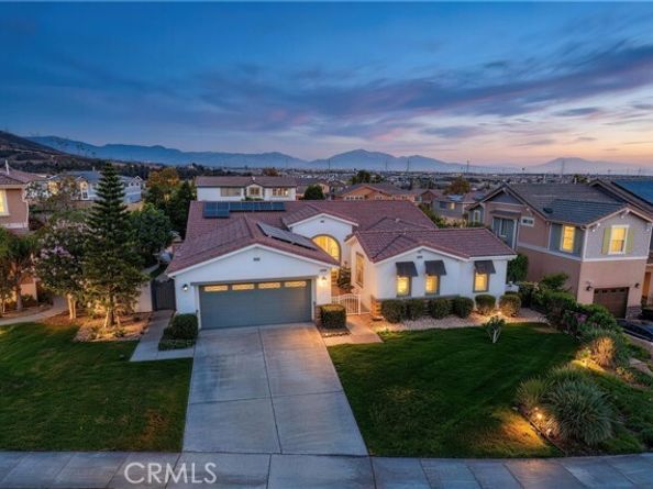 4795 Thornbush, Fontana CA 92336