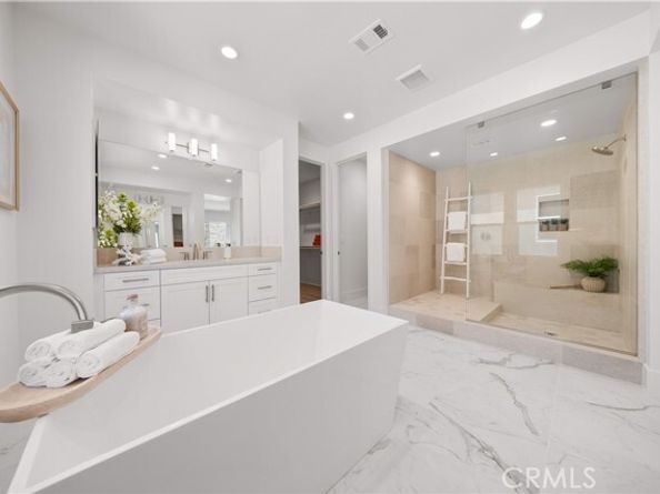 5767 Sunrise Ridge Lane, Lake Forest (el Toro) CA 92679