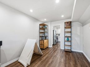 6871 Valley Circle Boulevard 2, West Hills (los Angeles) CA 91307