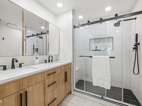 6871 Valley Circle Boulevard 2, West Hills (los Angeles) CA 91307