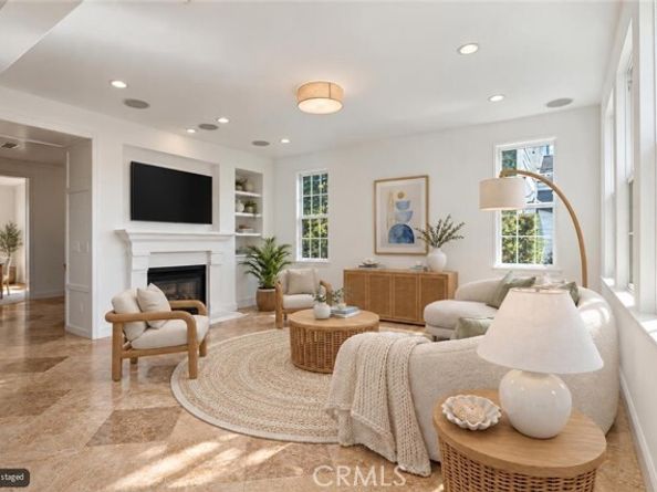 2309 Half Moon, Costa Mesa CA 92627
