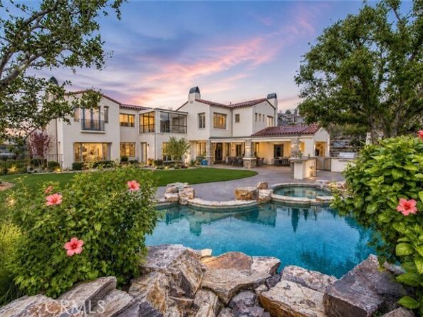 2 Havenhurst Drive, Laguna Hills CA 92679