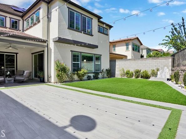 1581 Viejo Ridge, Lake Forest (el Toro) CA 92610