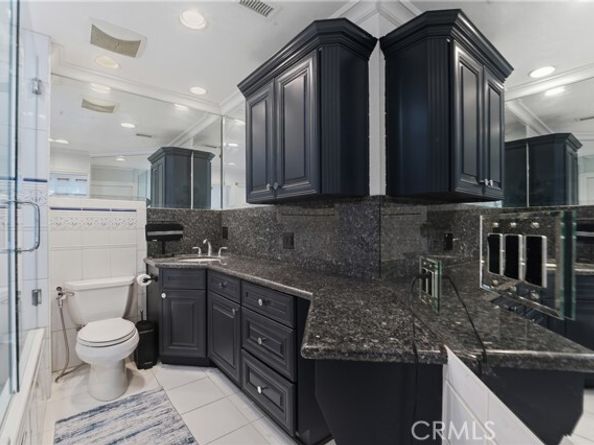 6070 E Summit, Anaheim CA 92807