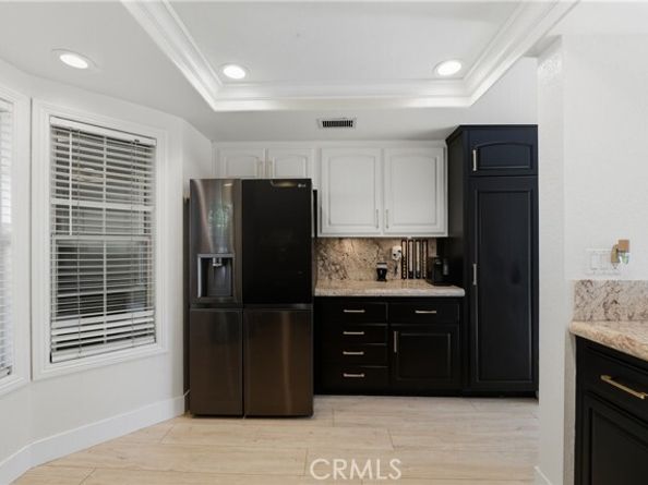 6070 E Summit, Anaheim CA 92807