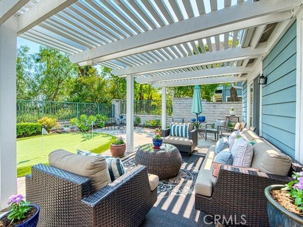 35 Lexington Way, Laguna Hills CA 92679