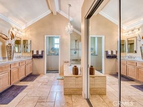 35 Lexington Way, Laguna Hills CA 92679