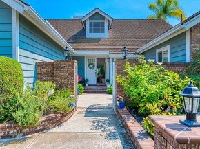 35 Lexington Way, Laguna Hills CA 92679