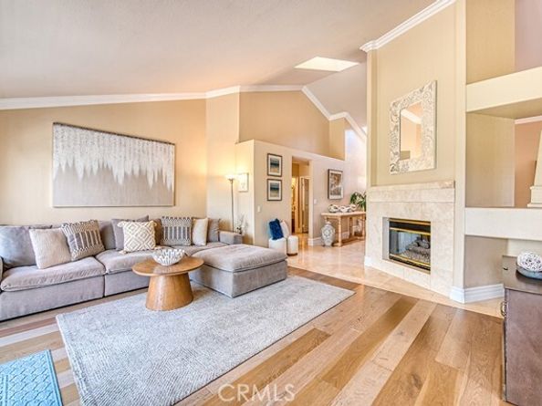 35 Lexington Way, Laguna Hills CA 92679
