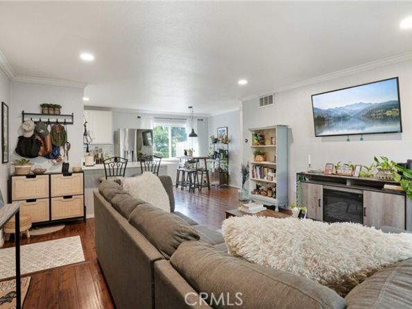 1062 Cabrillo Park Drive B, Santa Ana CA 92701