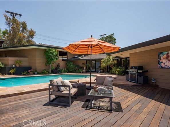 1501 Clearview Lane, Tustin CA 92705