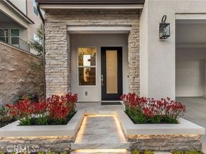 140 Reyes Alley, Lake Forest (el Toro) CA 92630
