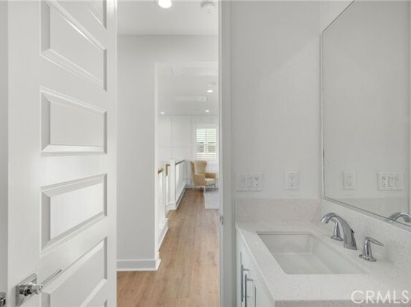 140 Reyes Alley, Lake Forest (el Toro) CA 92630