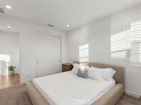 140 Reyes Alley, Lake Forest (el Toro) CA 92630