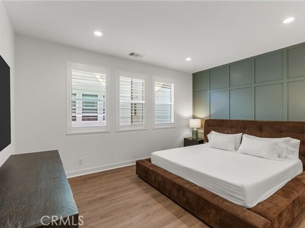 140 Reyes Alley, Lake Forest (el Toro) CA 92630