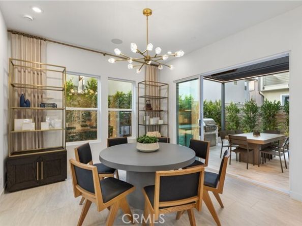 140 Reyes Alley, Lake Forest (el Toro) CA 92630
