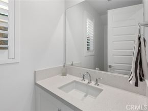 140 Reyes Alley, Lake Forest (el Toro) CA 92630