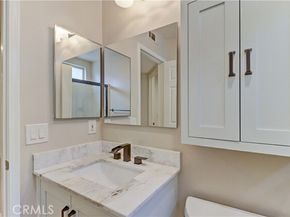 15 Embassy Place, Lake Forest (el Toro) CA 92610