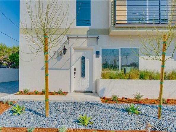 712 N Chestnut Avenue, Los Angeles CA 90042