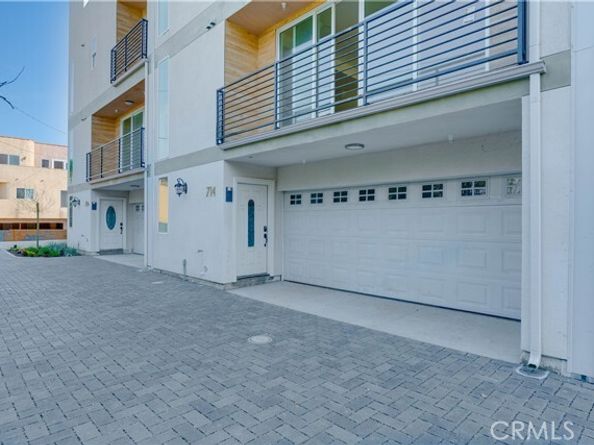 712 N Chestnut Avenue, Los Angeles CA 90042