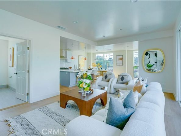 712 N Chestnut Avenue, Los Angeles CA 90042