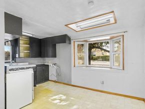 4084 Beyer Blvd, San Ysidro (san Diego) CA 92173