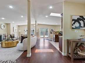 7740 Lindley Avenue, Reseda (los Angeles) CA 91335