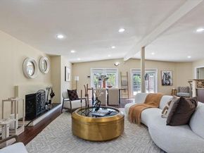 7740 Lindley Avenue, Reseda (los Angeles) CA 91335
