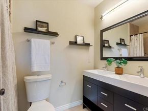 7740 Lindley Avenue, Reseda (los Angeles) CA 91335