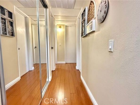 18350 Hatteras Street 176, Tarzana (los Angeles) CA 91356