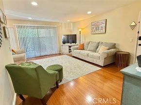 18350 Hatteras Street 176, Tarzana (los Angeles) CA 91356