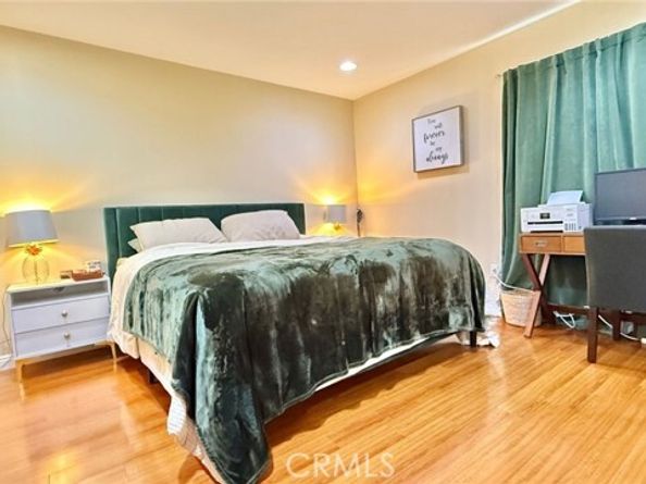 18350 Hatteras Street 176, Tarzana (los Angeles) CA 91356