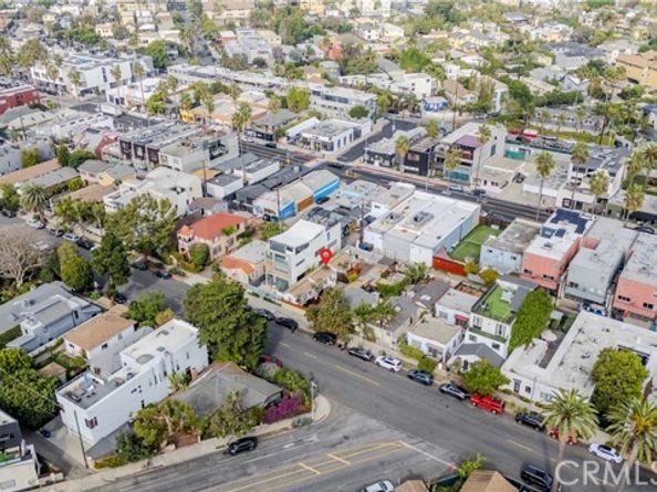1309 Cabrillo, Venice (los Angeles) CA 90291