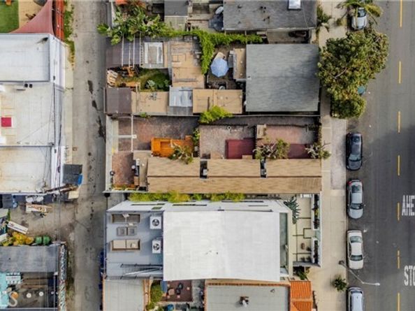 1309 Cabrillo, Venice (los Angeles) CA 90291