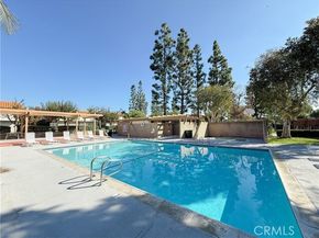 22722 Malaga, Lake Forest (el Toro) CA 92630