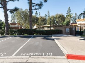 22722 Malaga, Lake Forest (el Toro) CA 92630