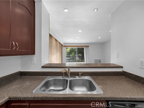 7890 E Spring Street 4A, Long Beach CA 90815