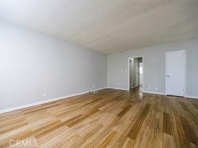 430 Chestnut Avenue 101, Long Beach CA 90802